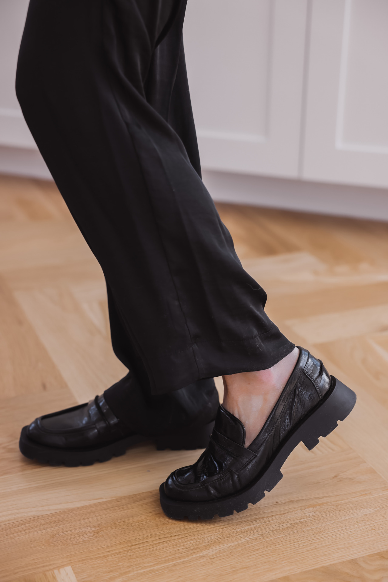 dolce vita black loafers